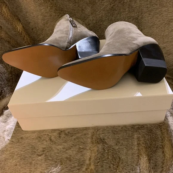 Chloé Booties - Picture 10 of 11